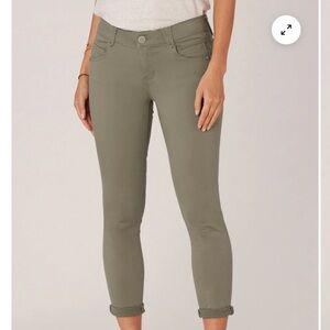 Democracy Sage Cropped Pants
